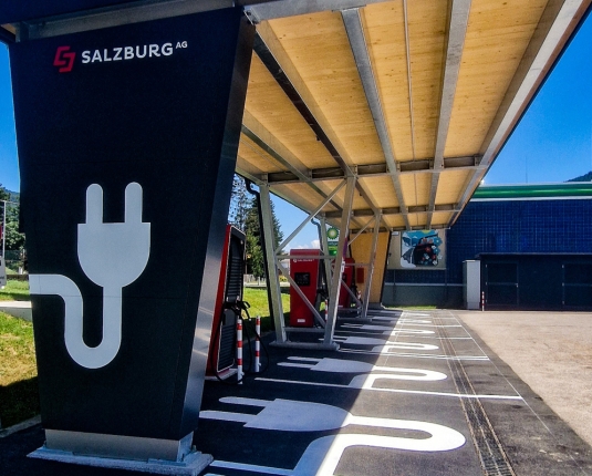 Geschäftsfläche in FMZ nahe Autobahn